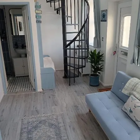 Cozy 1 Bed Retreat - Amlwch Villa Exterior photo
