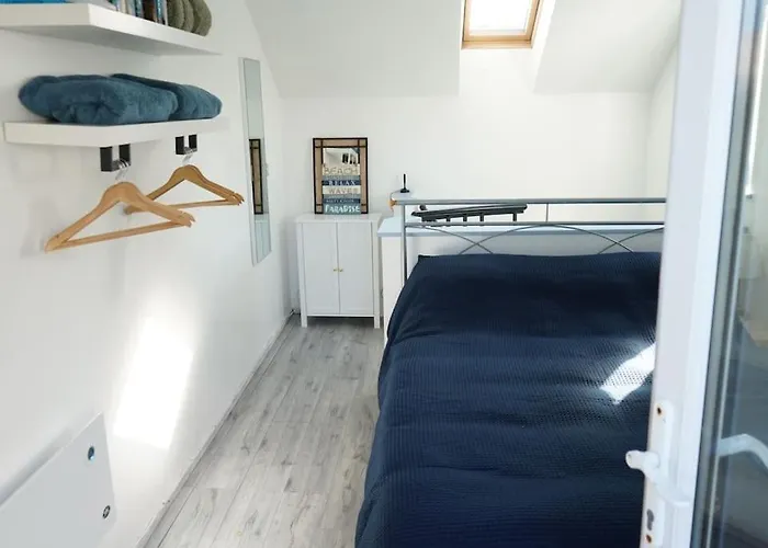 Cozy 1 Bed Retreat - Amlwch