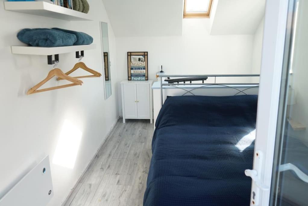 Holiday home Cozy 1 Bed Retreat - Amlwch